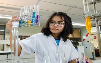 Persatuan Ahli Farmasi Indonesia and Safe Medication Use Counseling